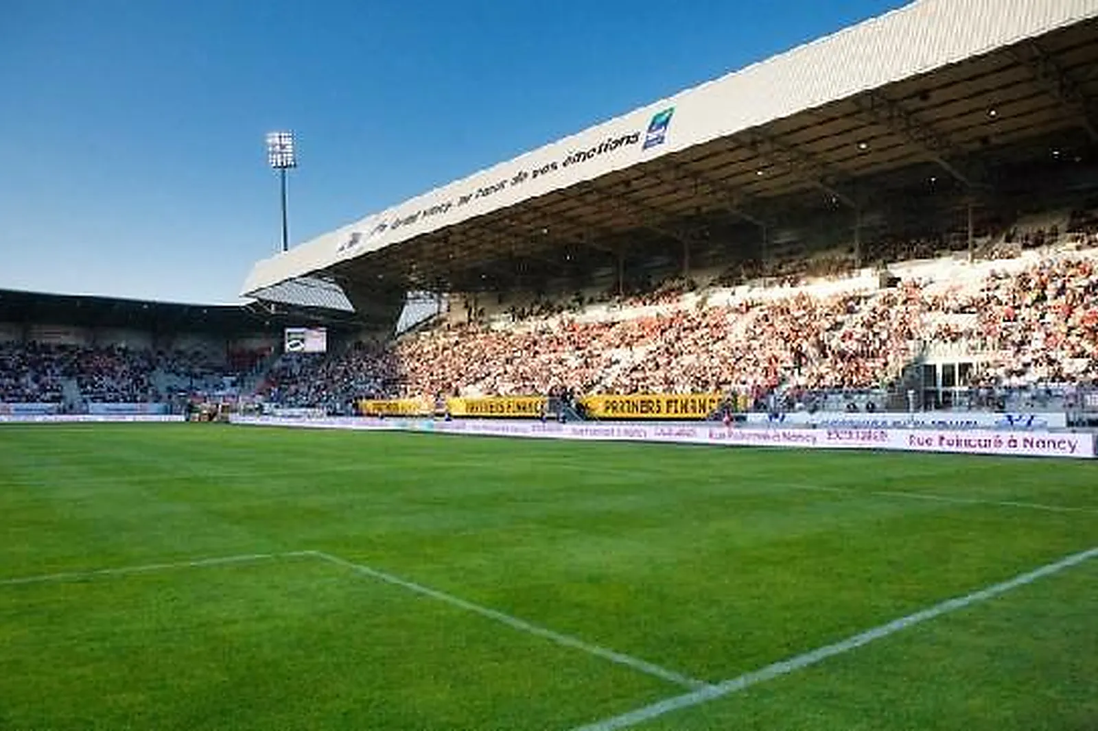 Lieux événementiels, STADE MARCEL PICOT