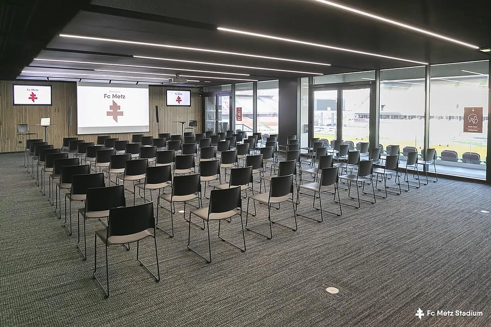 Lieux événementiels, STADE SAINT-SYMPHORIEN