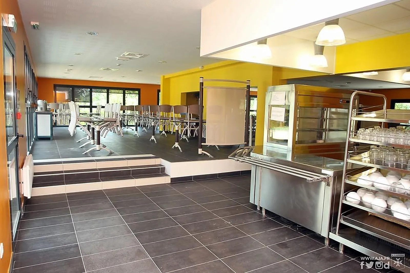 Lieux événementiels, STADE DE L'ABBÉ DESCHAMPS