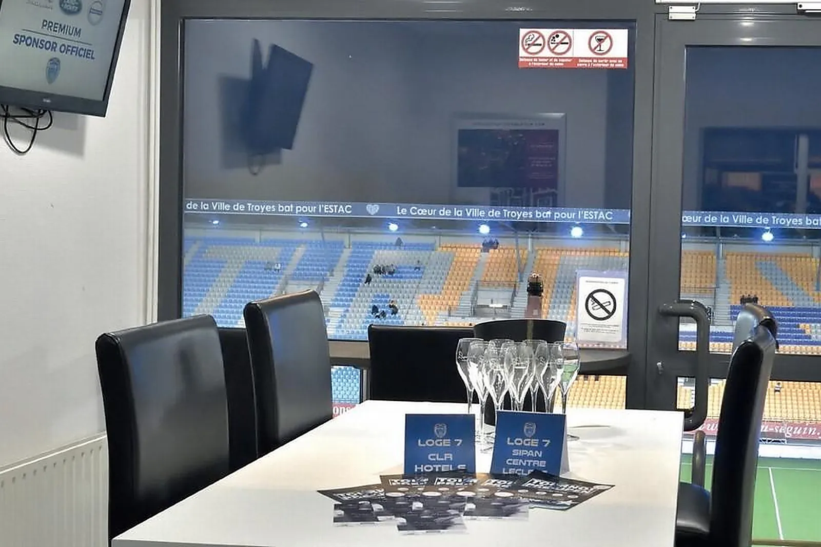 Lieux événementiels, STADE DE L'AUBE