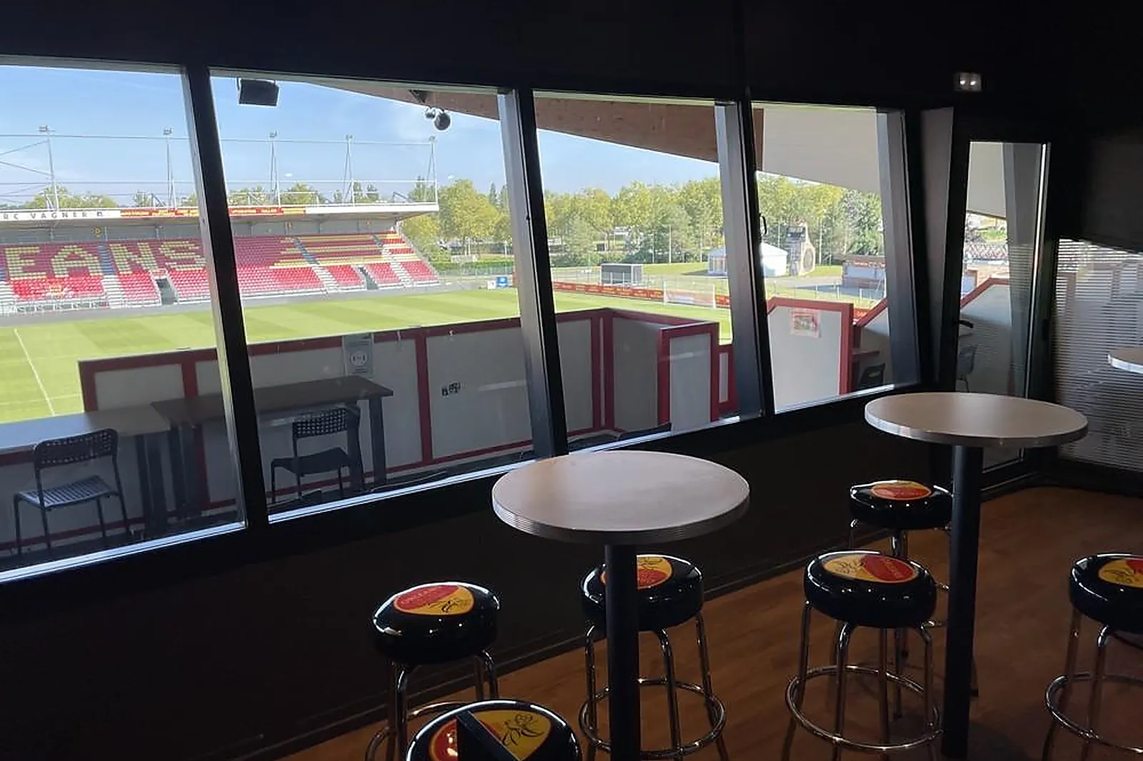 Lieux événementiels, STADE DE LA SOURCE