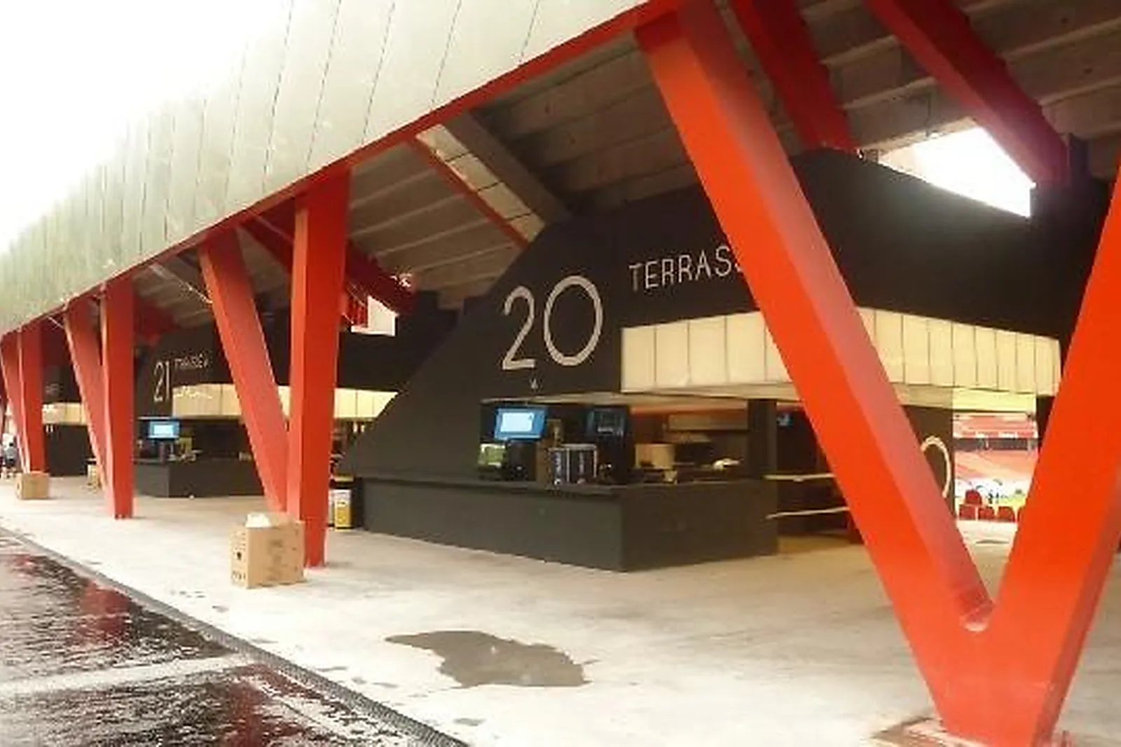 Lieux événementiels, STADE DU HAINAUT