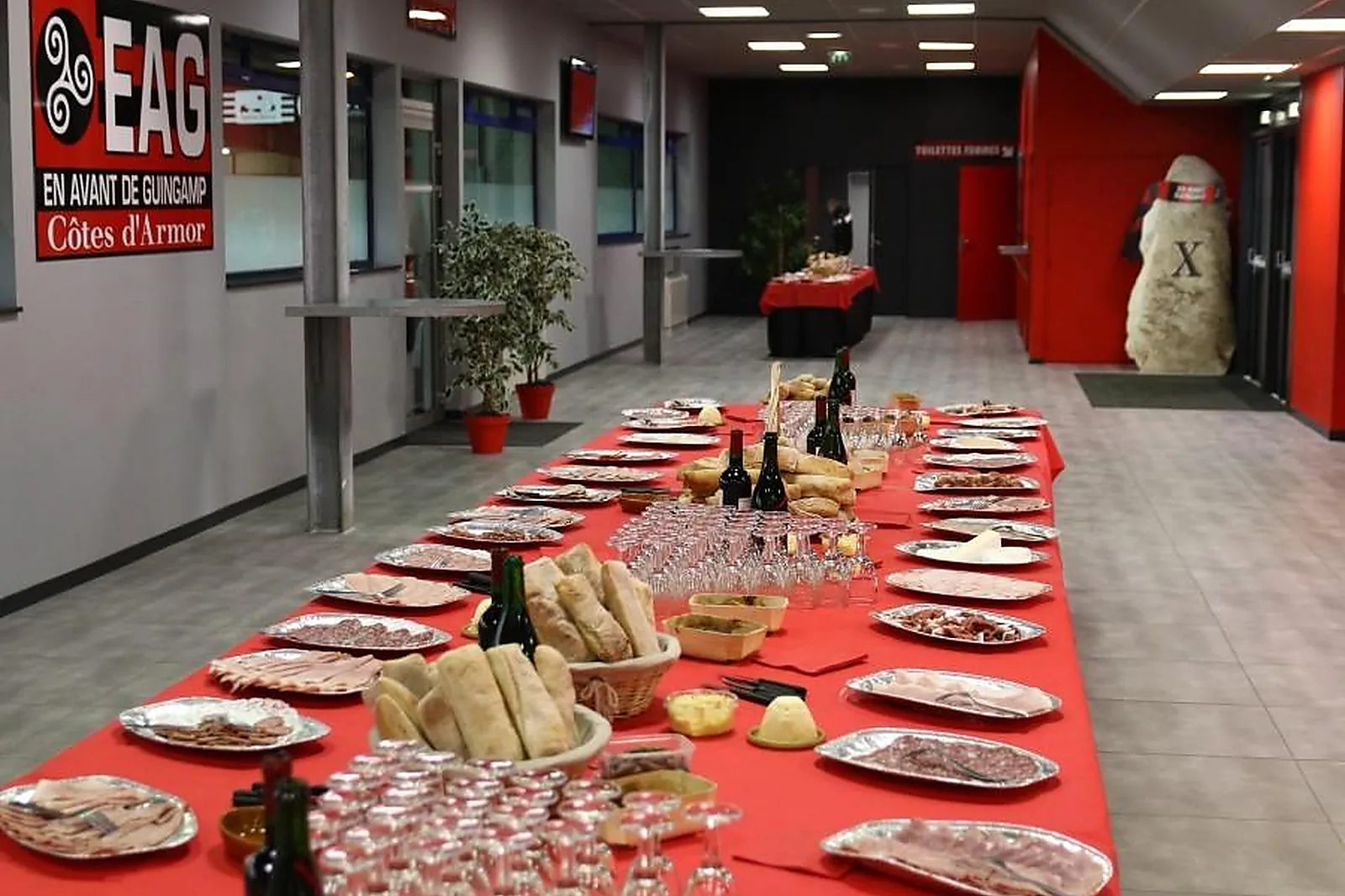 Lieux événementiels, STADE DU ROUDOUROU