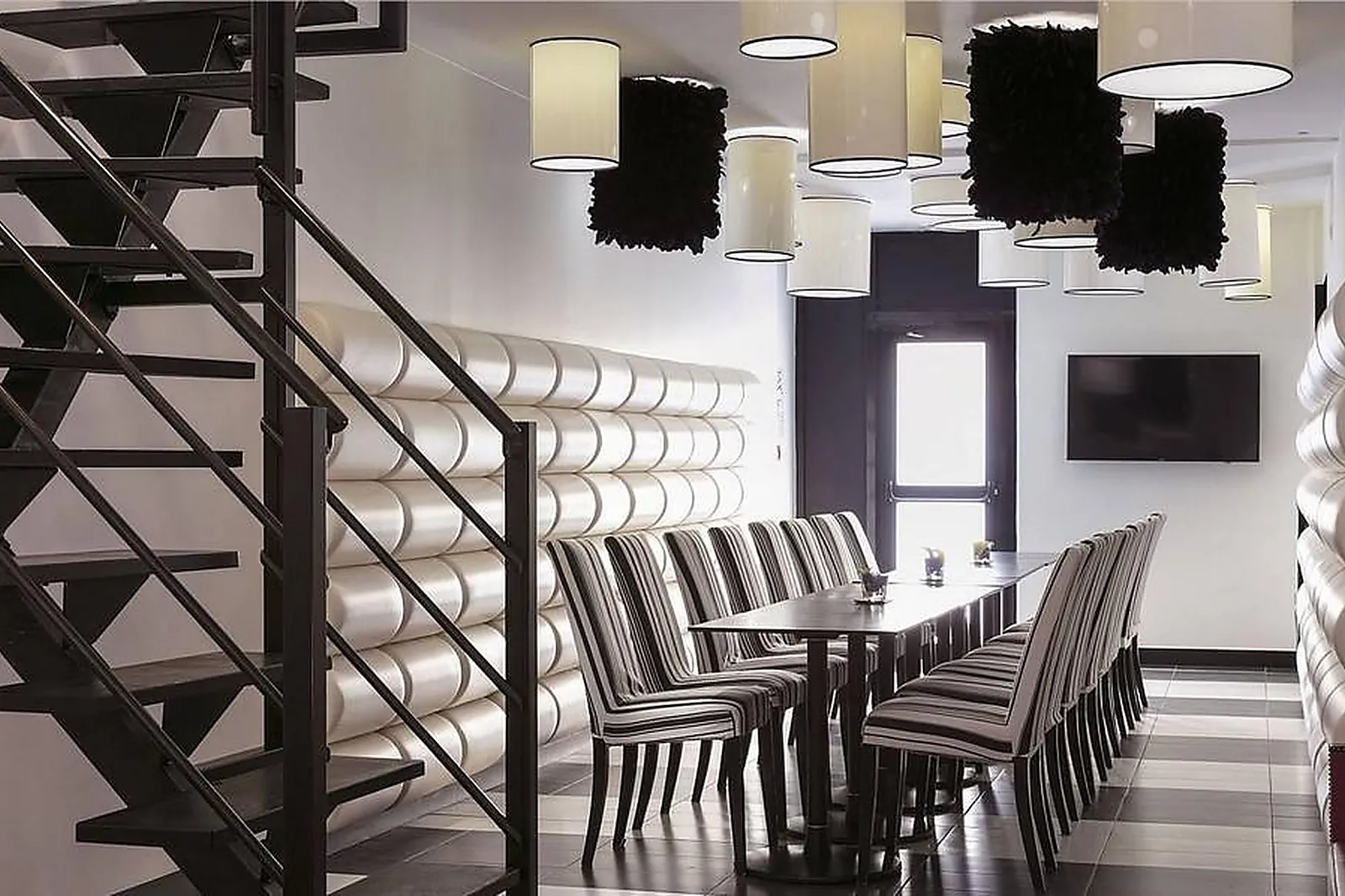 Lieux événementiels, STANDARD DESIGN HÔTEL