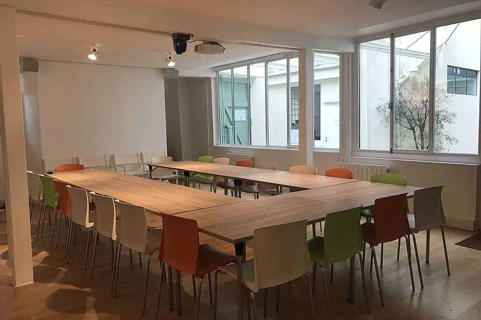 Lieux événementiels, STILLPOINT SPACES