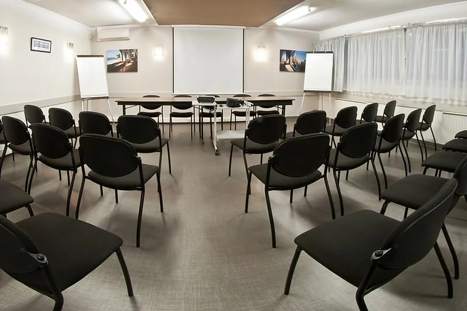 Lieux événementiels, STIM'OTEL