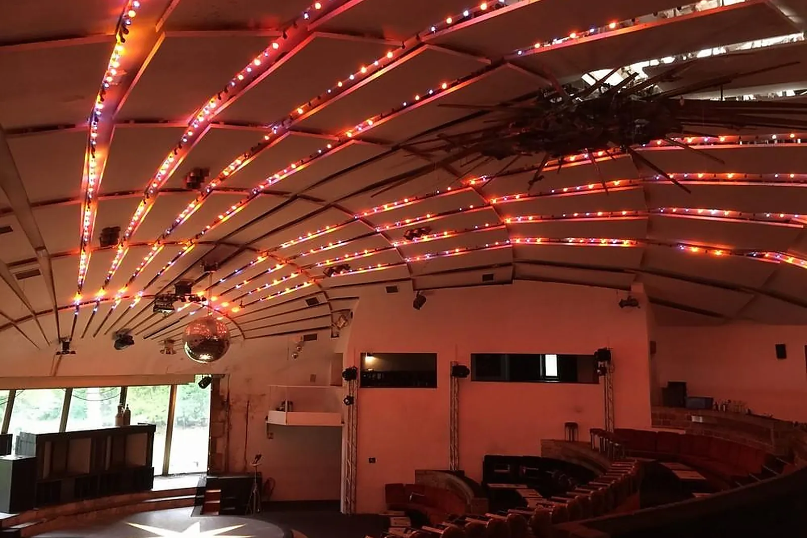 Lieux événementiels, STIRWEN