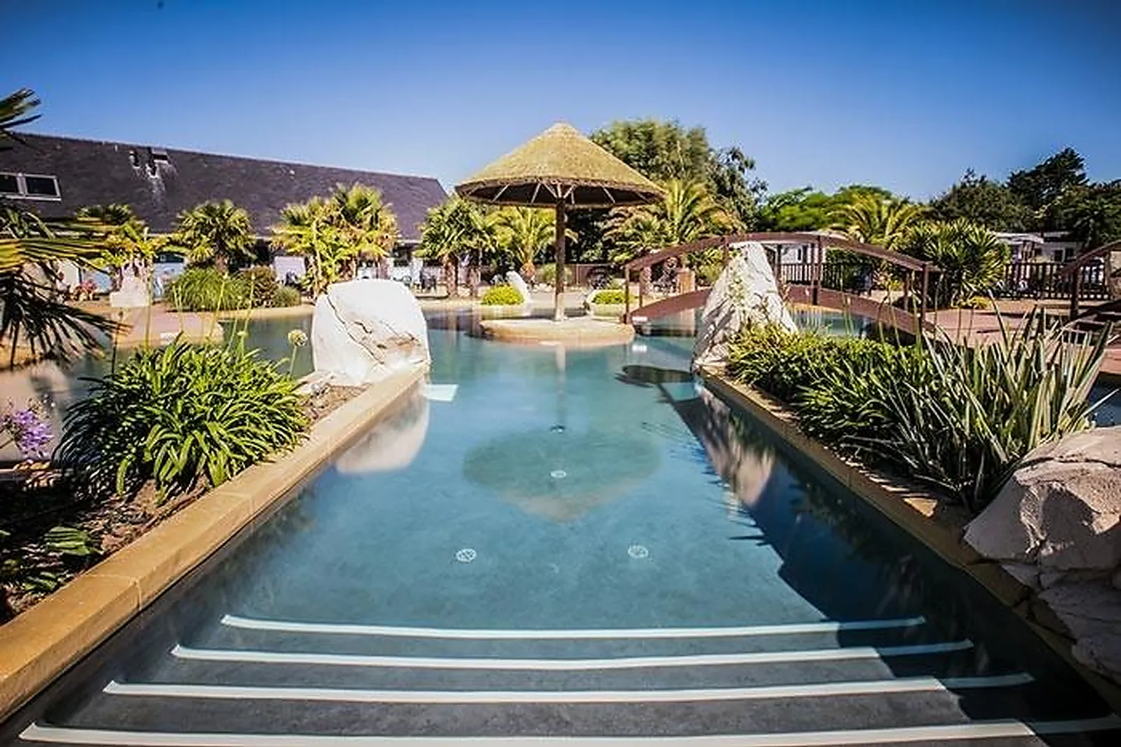 Lieux événementiels, SUNÊLIA ESCALE SAINT GILLES