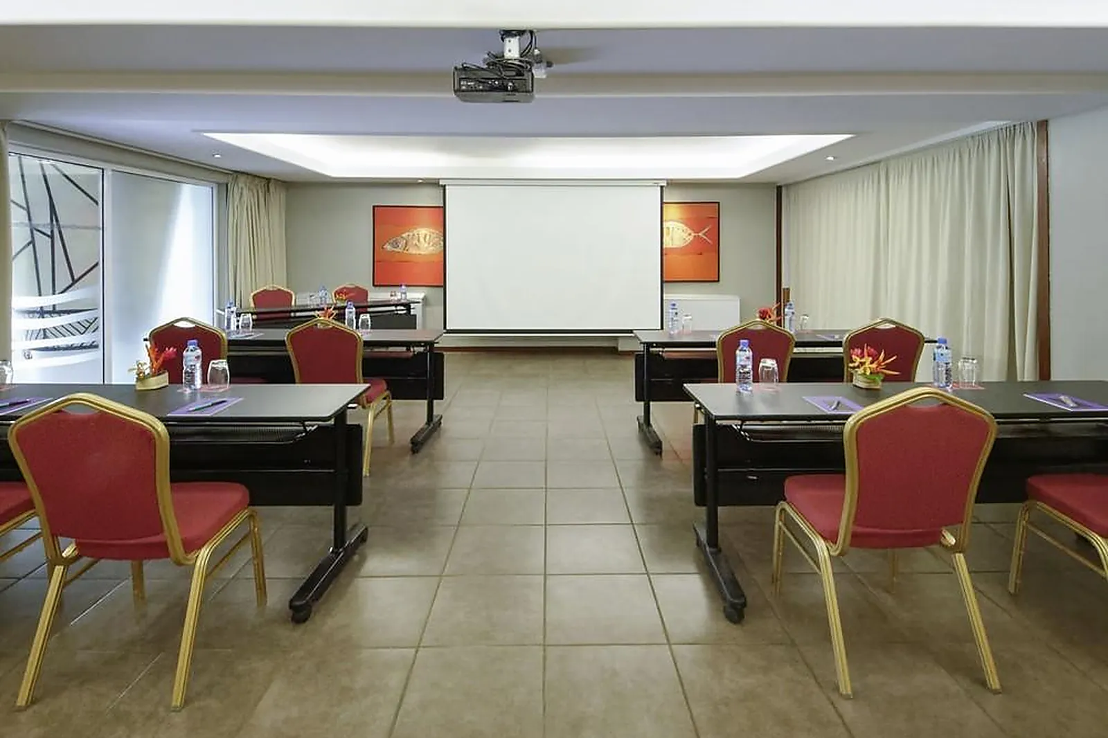 Lieux événementiels, TAHITI LA ORA BEACH RESORT