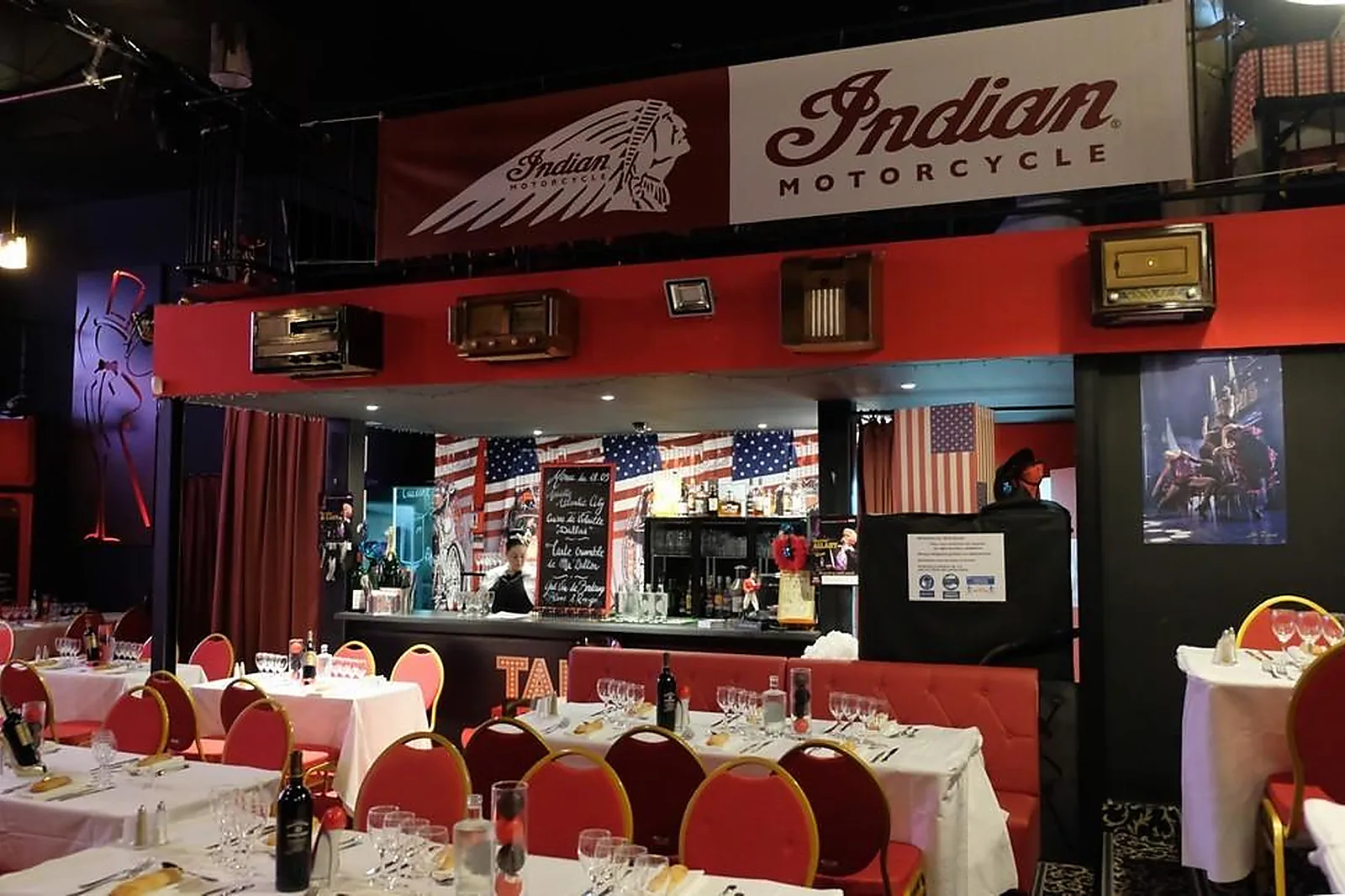 Lieux événementiels, TAPIS ROUGE