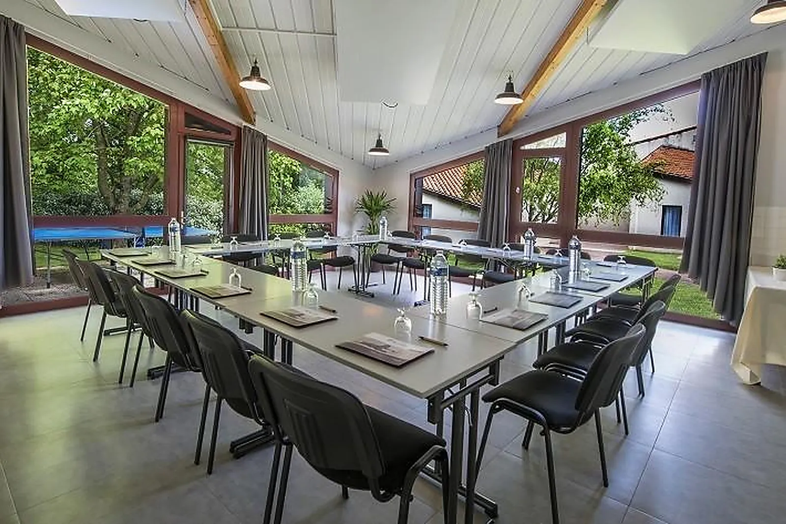 Lieux événementiels, TERNÉLIA HENRI IV