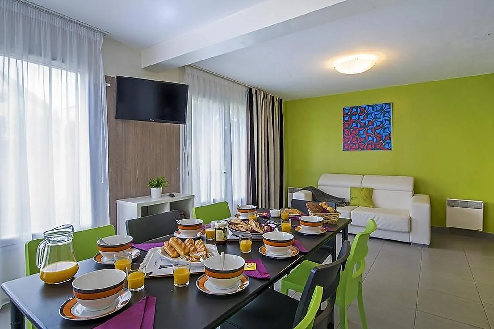 Lieux événementiels, TERNÉLIA HENRI IV