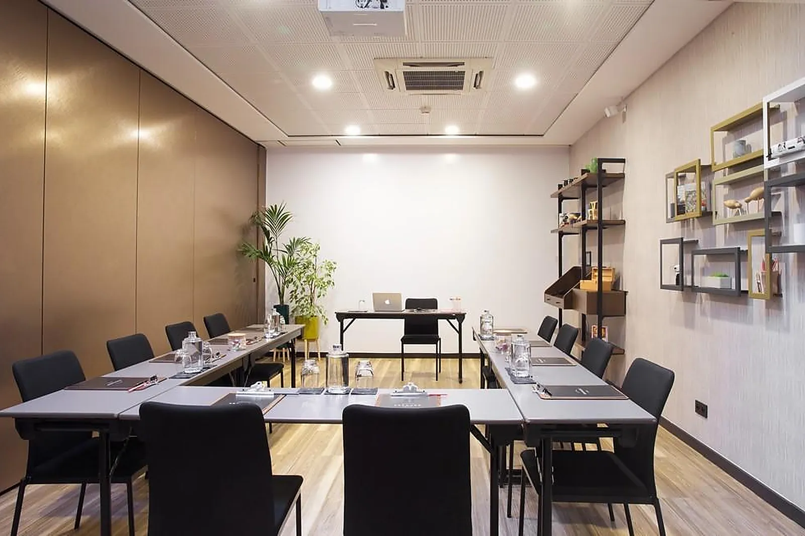 Lieux événementiels, TERRASS HÔTEL