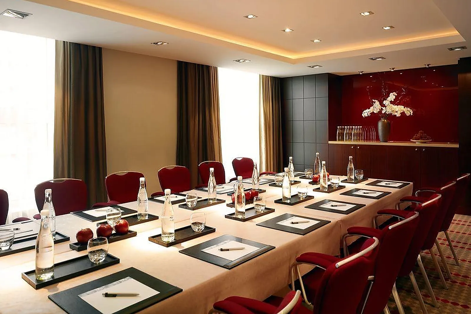 Lieux événementiels, THE ATRIUM HOTEL  CONFERENCE CENTRE, PARIS CDG AIRPORT, BY PENTA