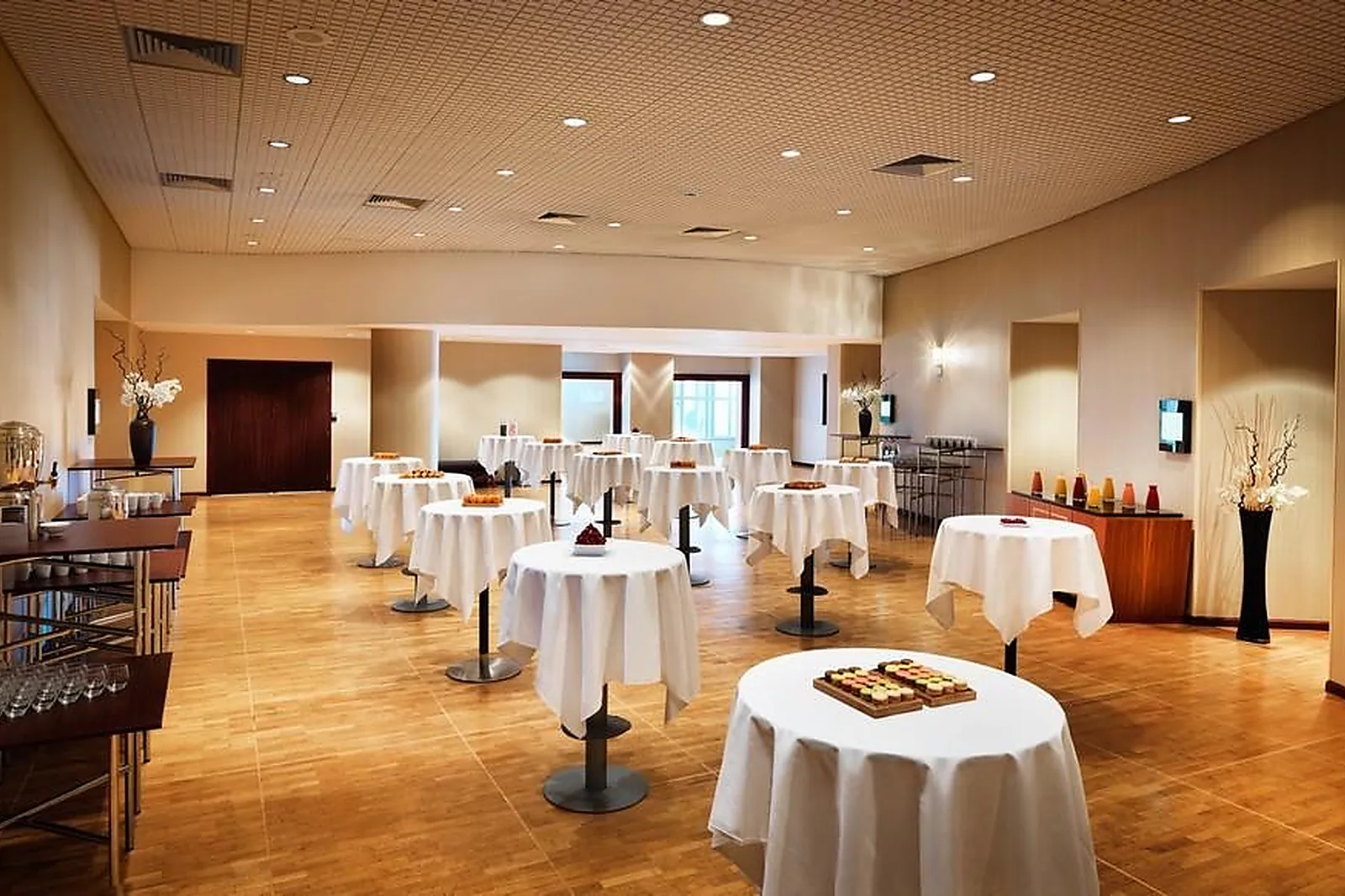 Lieux événementiels, THE ATRIUM HOTEL  CONFERENCE CENTRE, PARIS CDG AIRPORT, BY PENTA