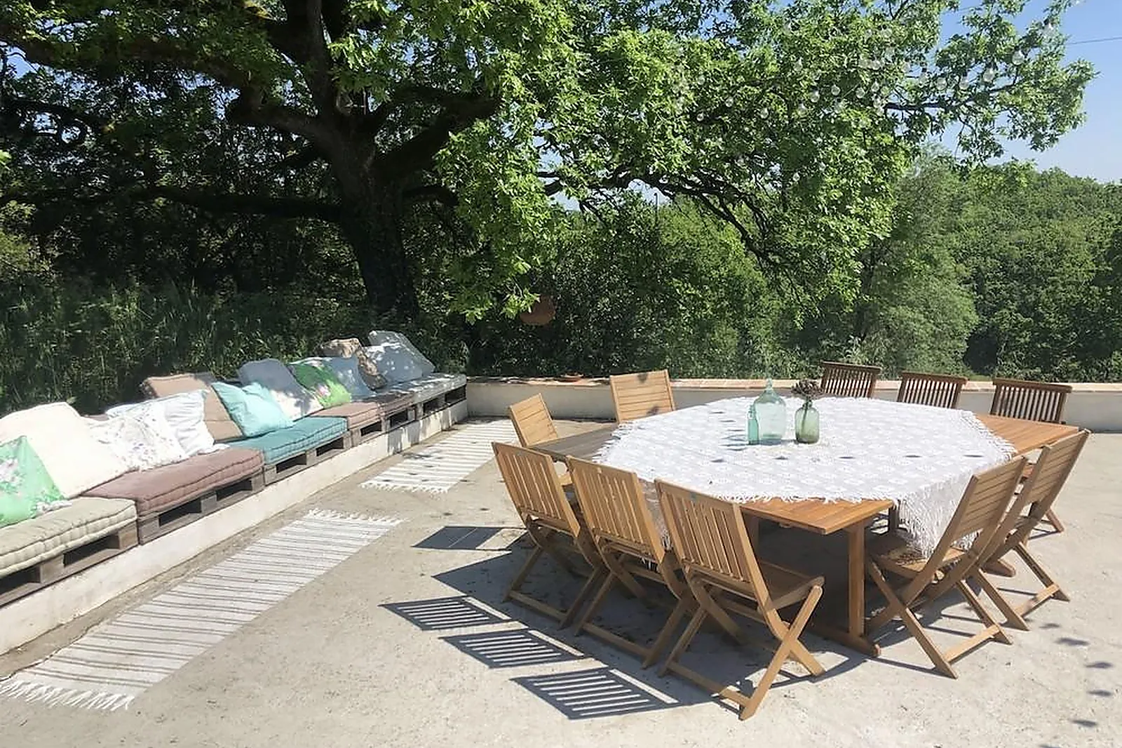 Lieux événementiels, THE HAPPY HAMLET