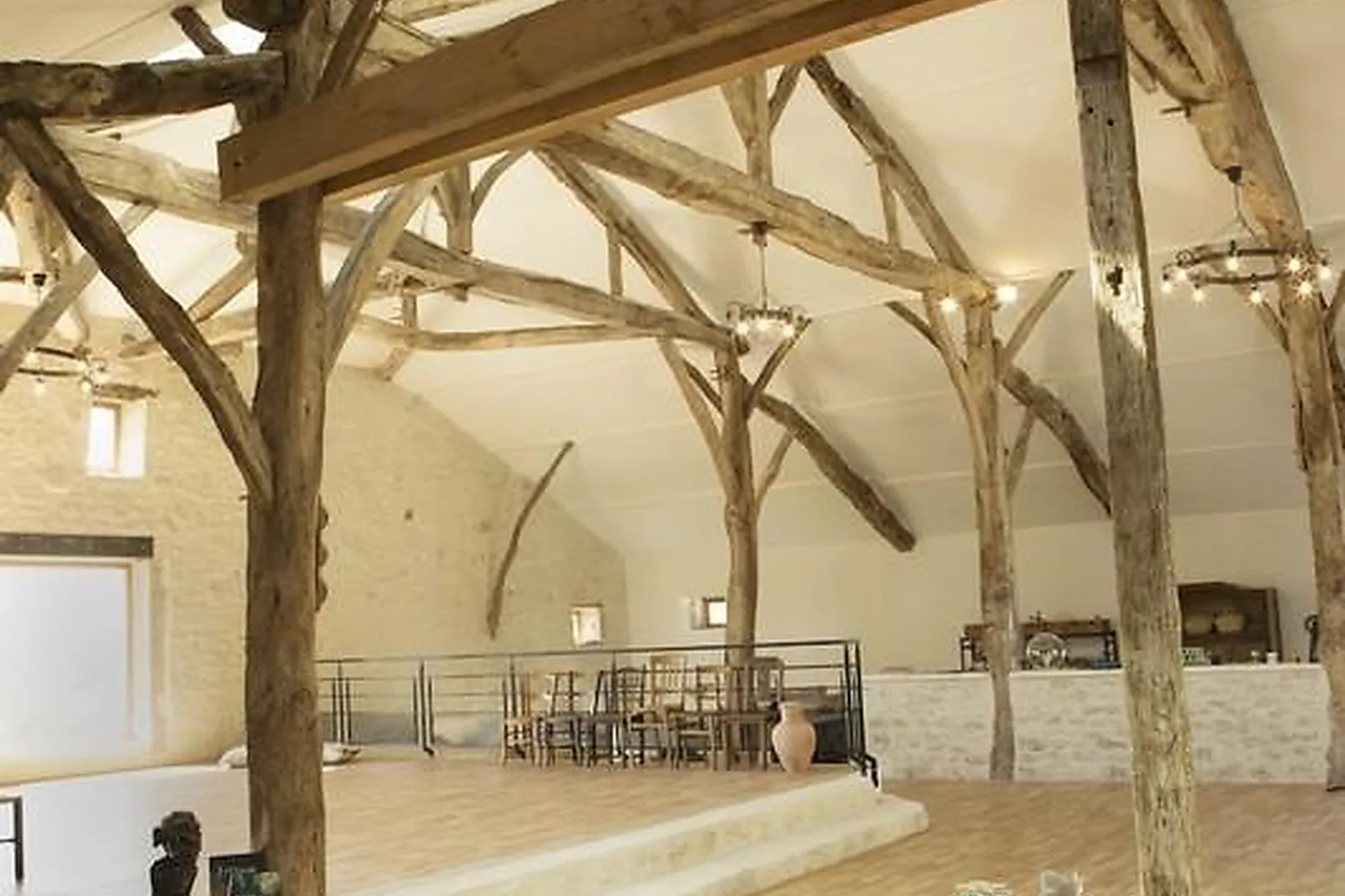 Lieux événementiels, THE HAPPY HAMLET