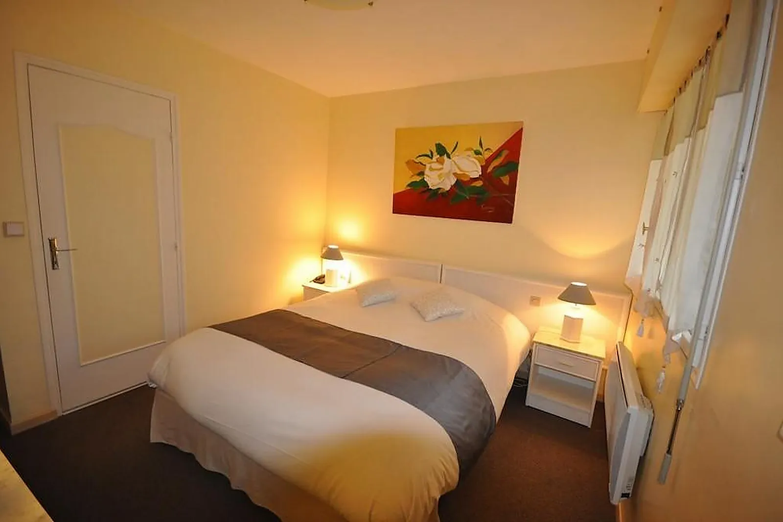 Lieux événementiels, THE ORIGINALS ACCESS HÔTEL LA DOUSSEINE DREUX NORD