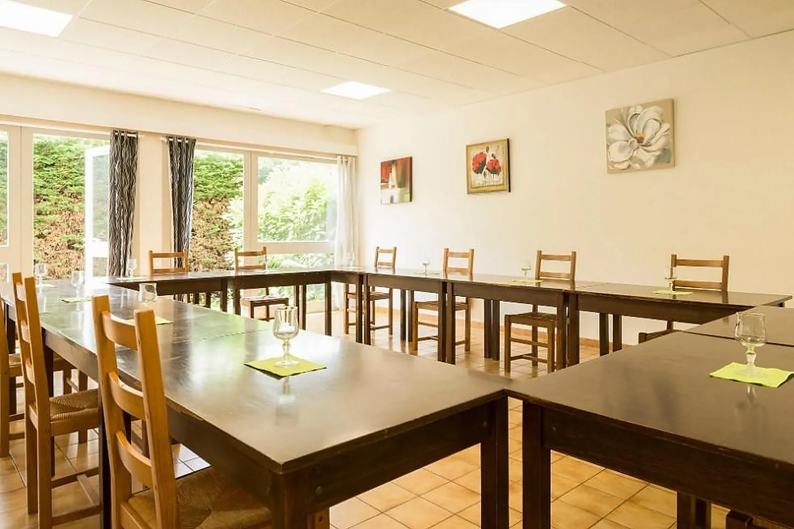 Lieux événementiels, THE ORIGINALS ACCESS HÔTEL VALENCE EST