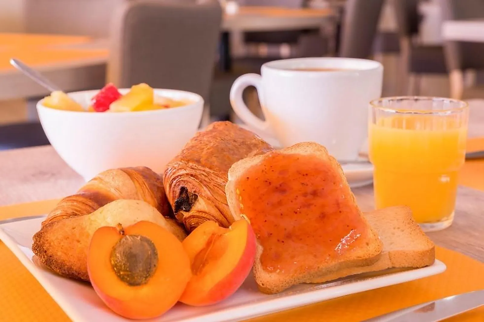 Lieux événementiels, THE ORIGINALS ACCESS HÔTEL VALENCE EST