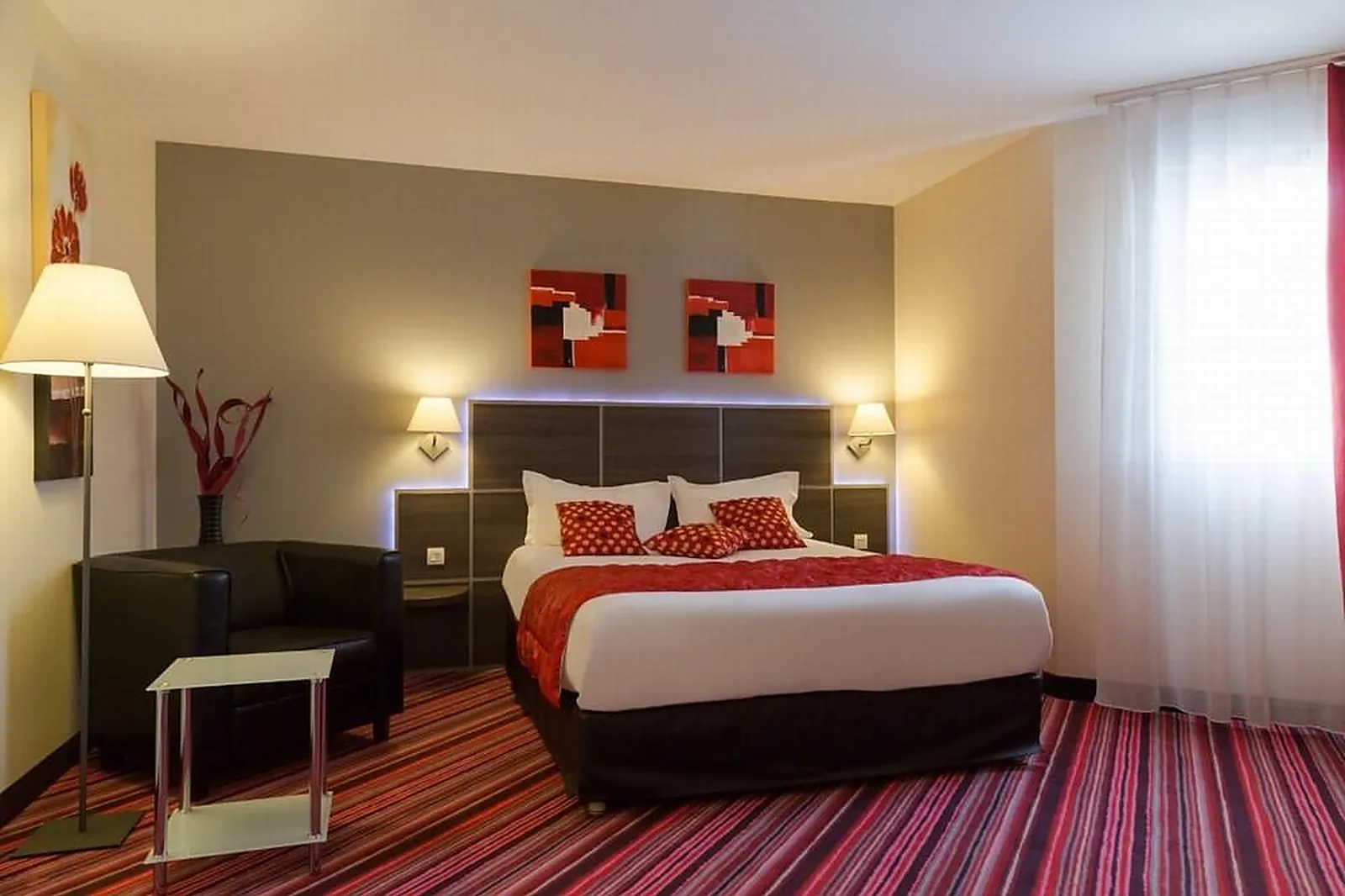 Lieux événementiels, THE ORIGINALS BOUTIQUE ACTUEL HÔTEL SAINT-ETIENNE AÉROPORT