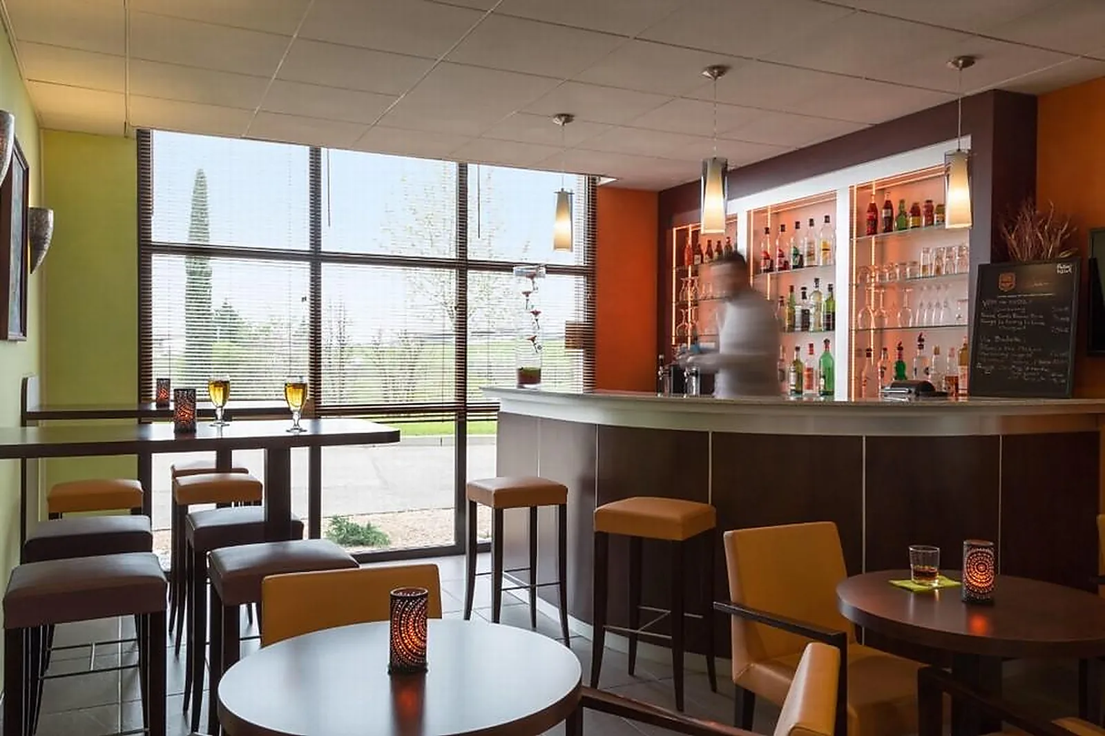 Lieux événementiels, THE ORIGINALS BOUTIQUE ACTUEL HÔTEL SAINT-ETIENNE AÉROPORT