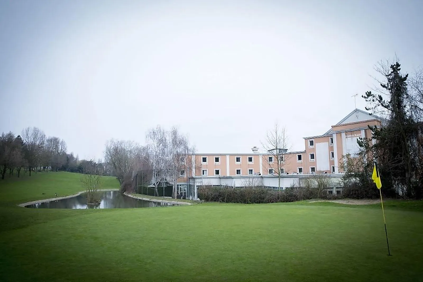 Lieux événementiels, THE ORIGINALS BOUTIQUE HÔTEL GOLF PARIS EST