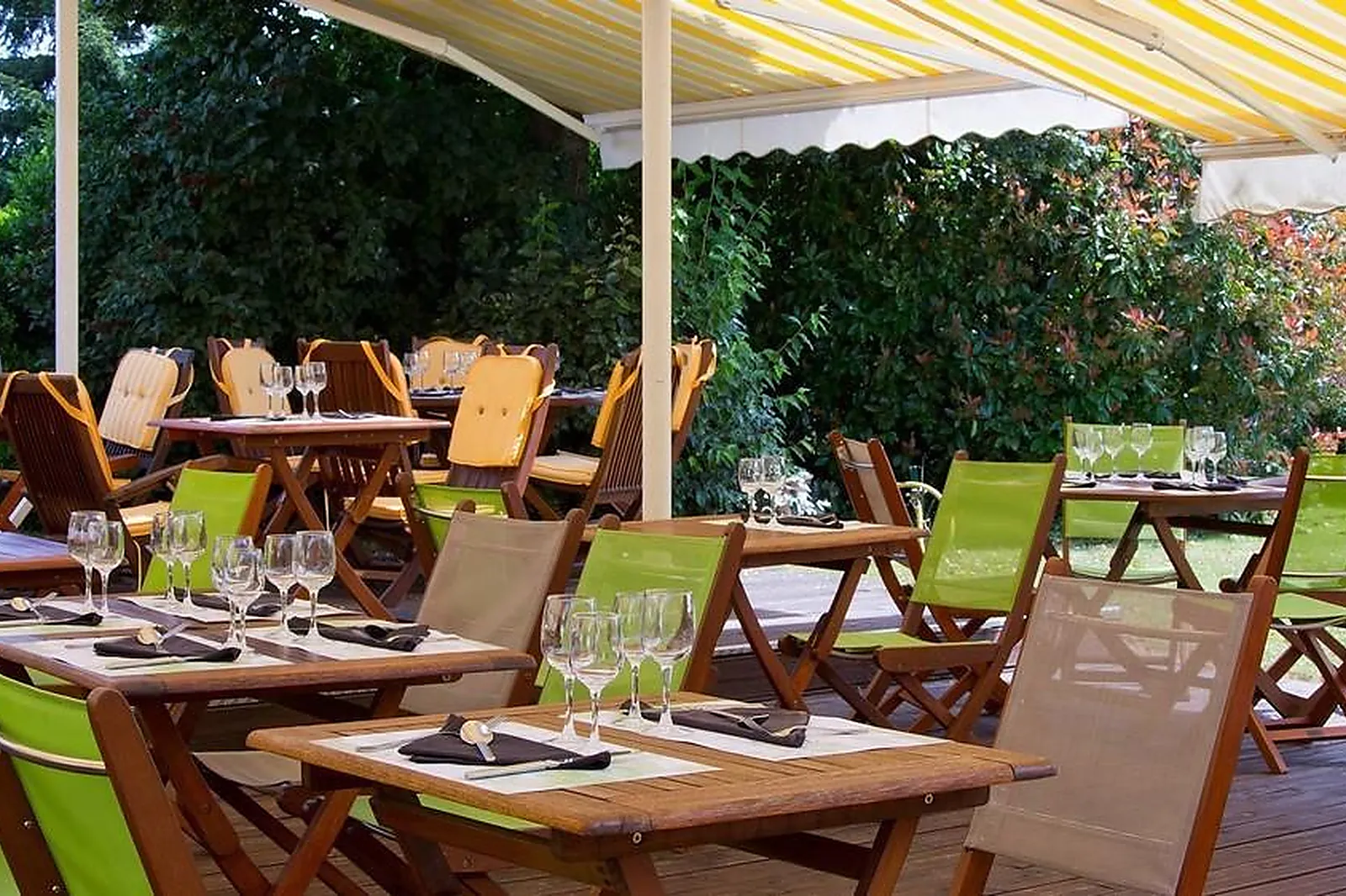 Lieux événementiels, THE ORIGINALS BOUTIQUE HÔTEL LE PARIOU ISSOIRE