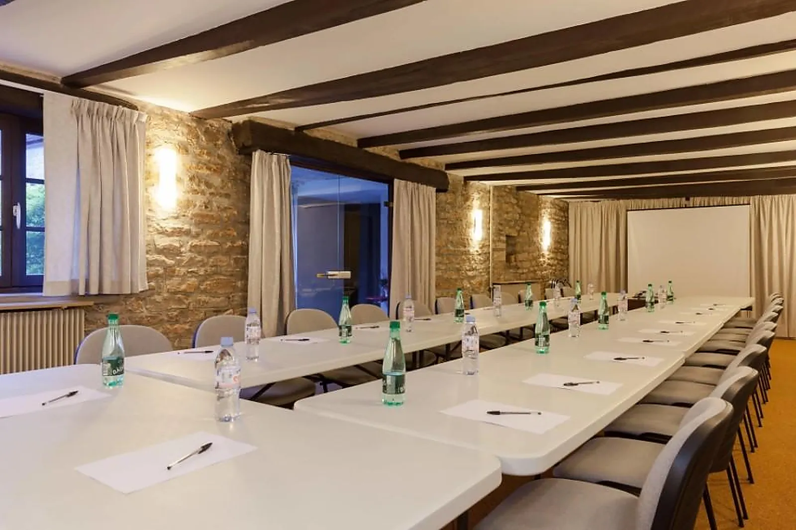 Lieux événementiels, THE ORIGINALS BOUTIQUE HÔTEL DE LA PAIX BEAUNE