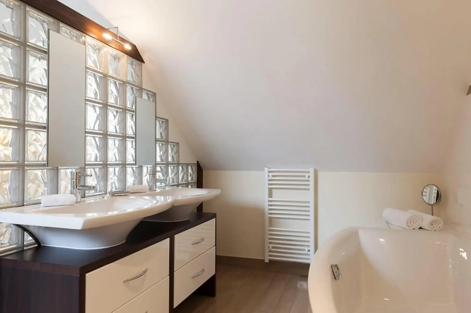 Lieux événementiels, THE ORIGINALS BOUTIQUE HÔTEL DE LA PAIX BEAUNE