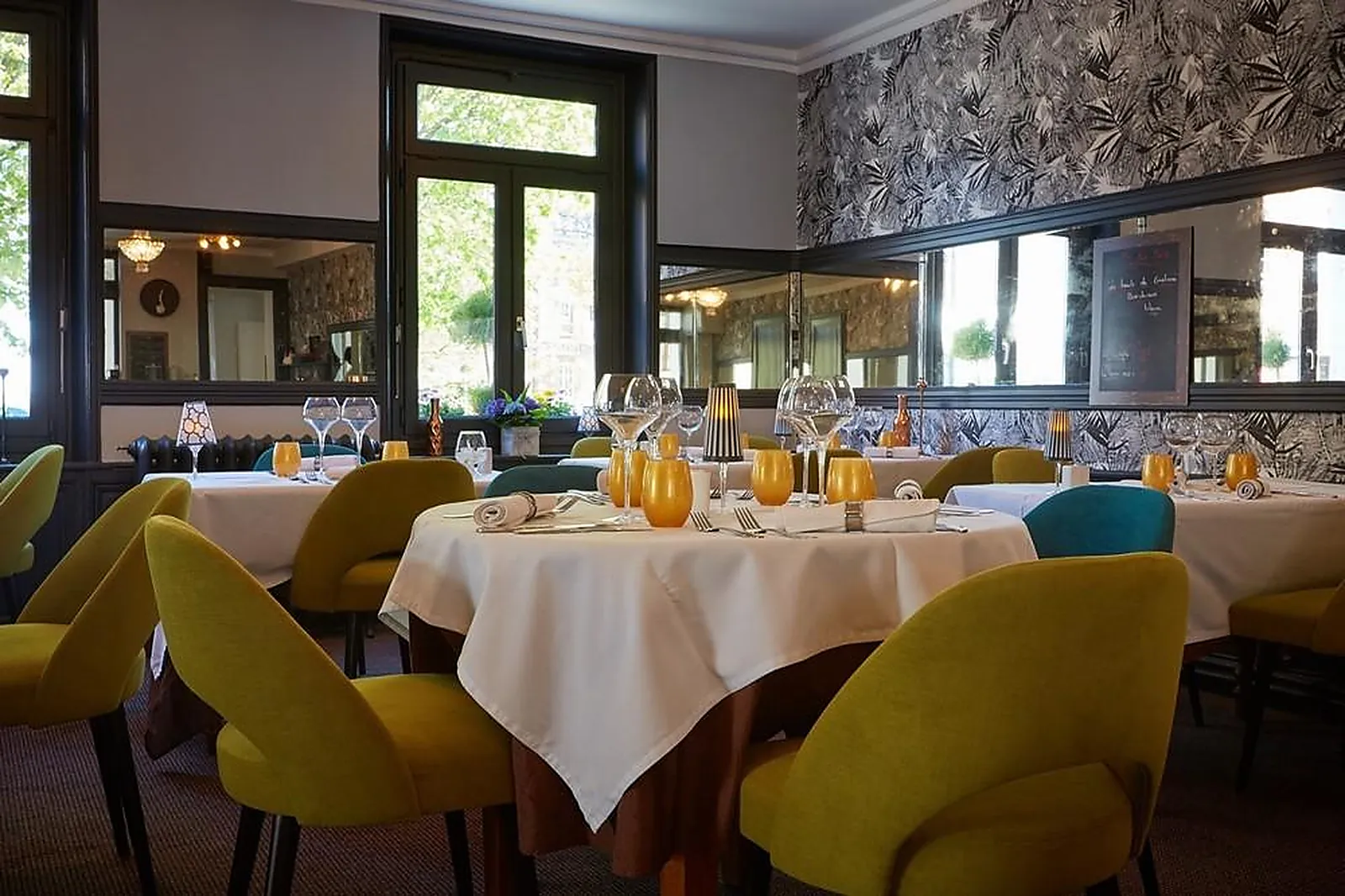 Lieux événementiels, THE ORIGINALS BOUTIQUE LA COLONNE DE BRONZE