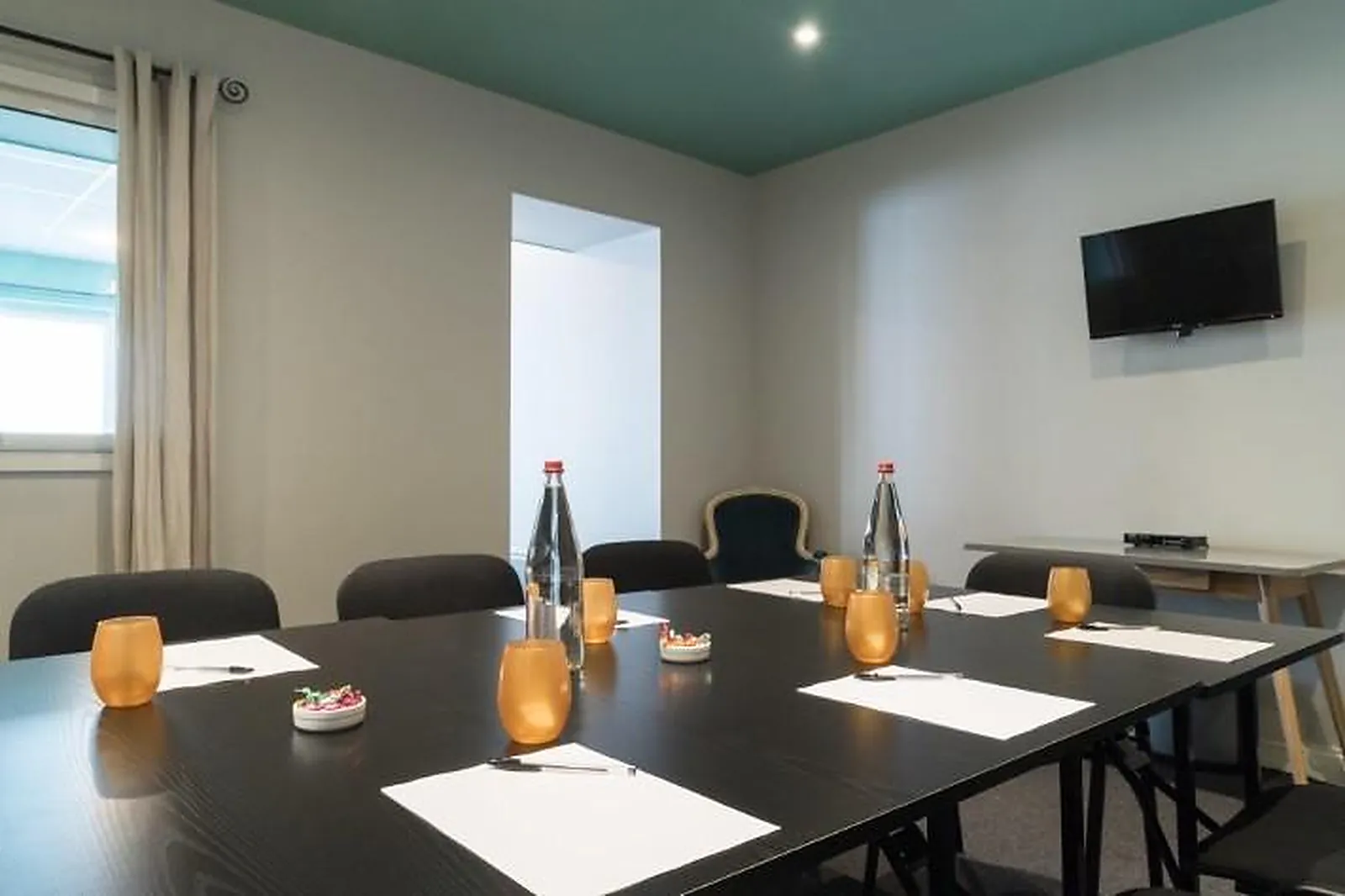 Lieux événementiels, THE ORIGINALS BOUTIQUE LA COLONNE DE BRONZE