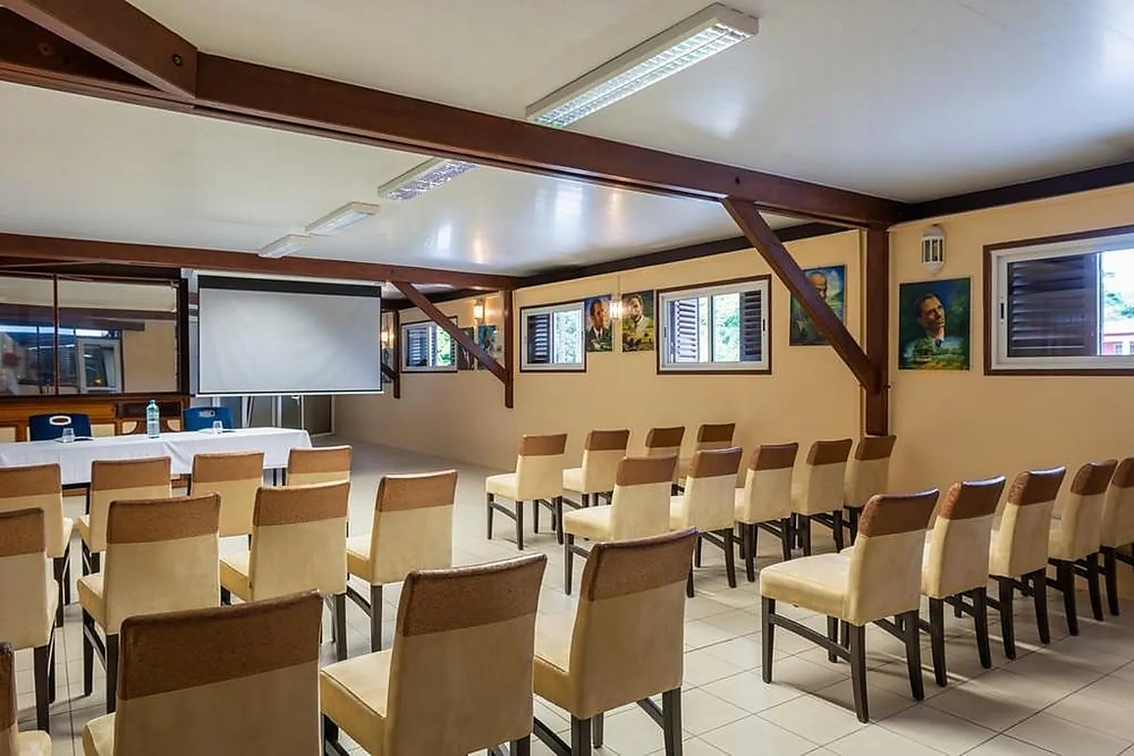 Lieux événementiels, THE ORIGINALS CAYENNE SUD BELOVA