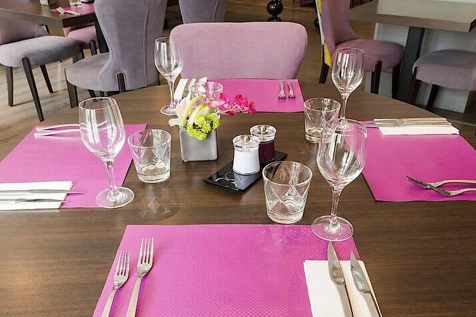 Lieux événementiels, THE ORIGINALS CITY AU RELAIS SAINT-ÉLOI TOURS