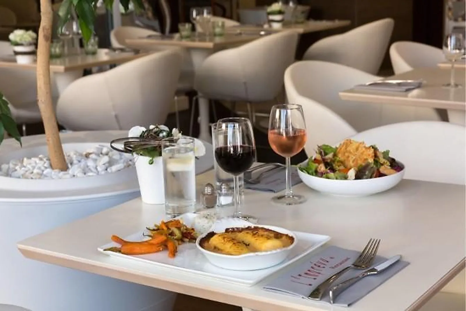 Lieux événementiels, THE ORIGINALS CITY HÔTEL CENTRAL PARC OYONNAX