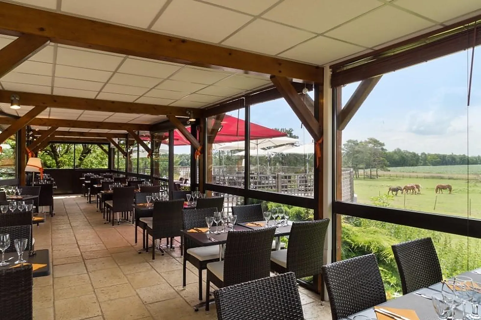 Lieux événementiels, THE ORIGINALS CITY HOTEL LA VIEILLE FERME MÂCON NORD