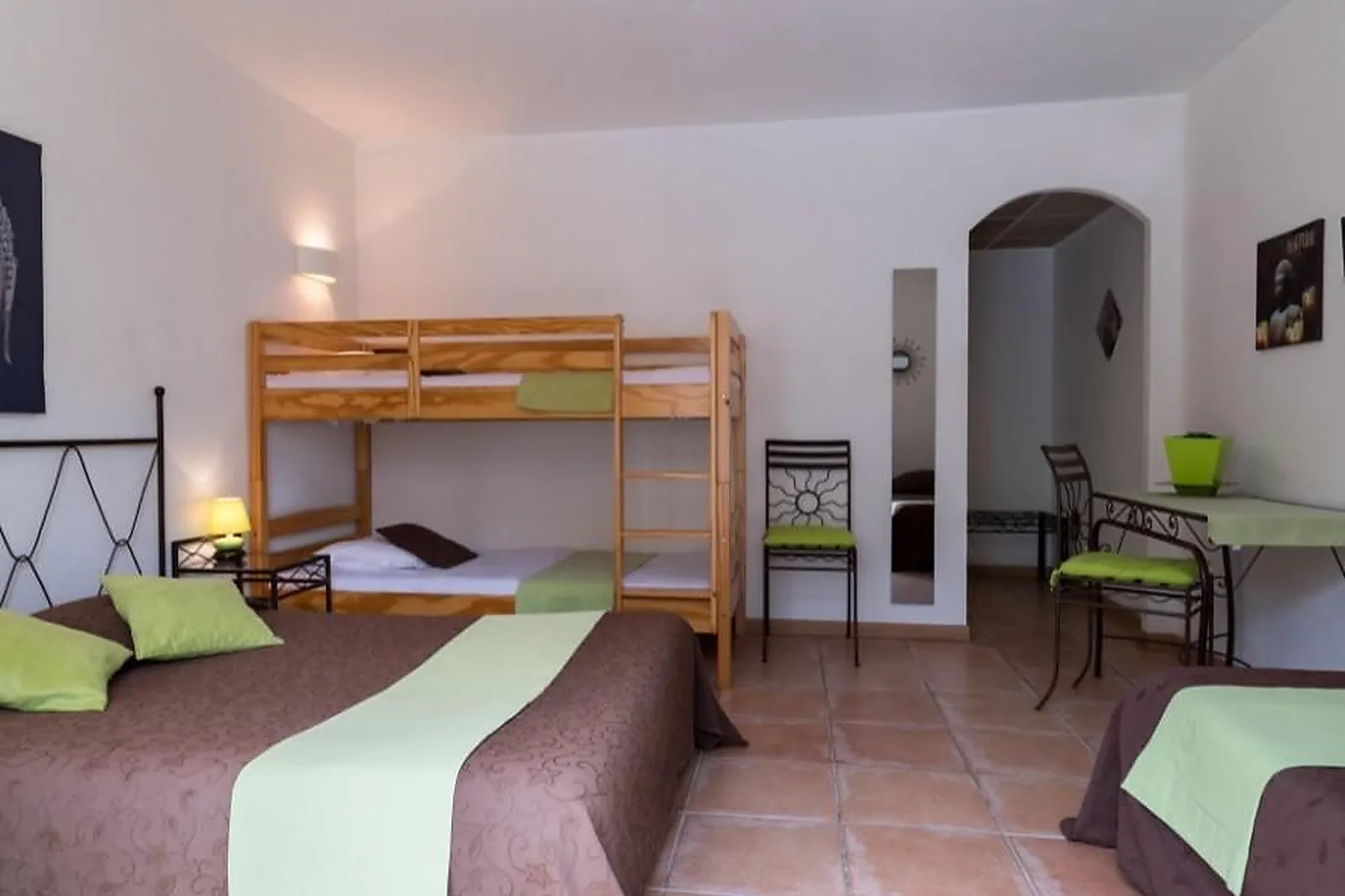 Lieux événementiels, THE ORIGINALS CITY HÔTEL LE VILLAGE PROVENÇAL