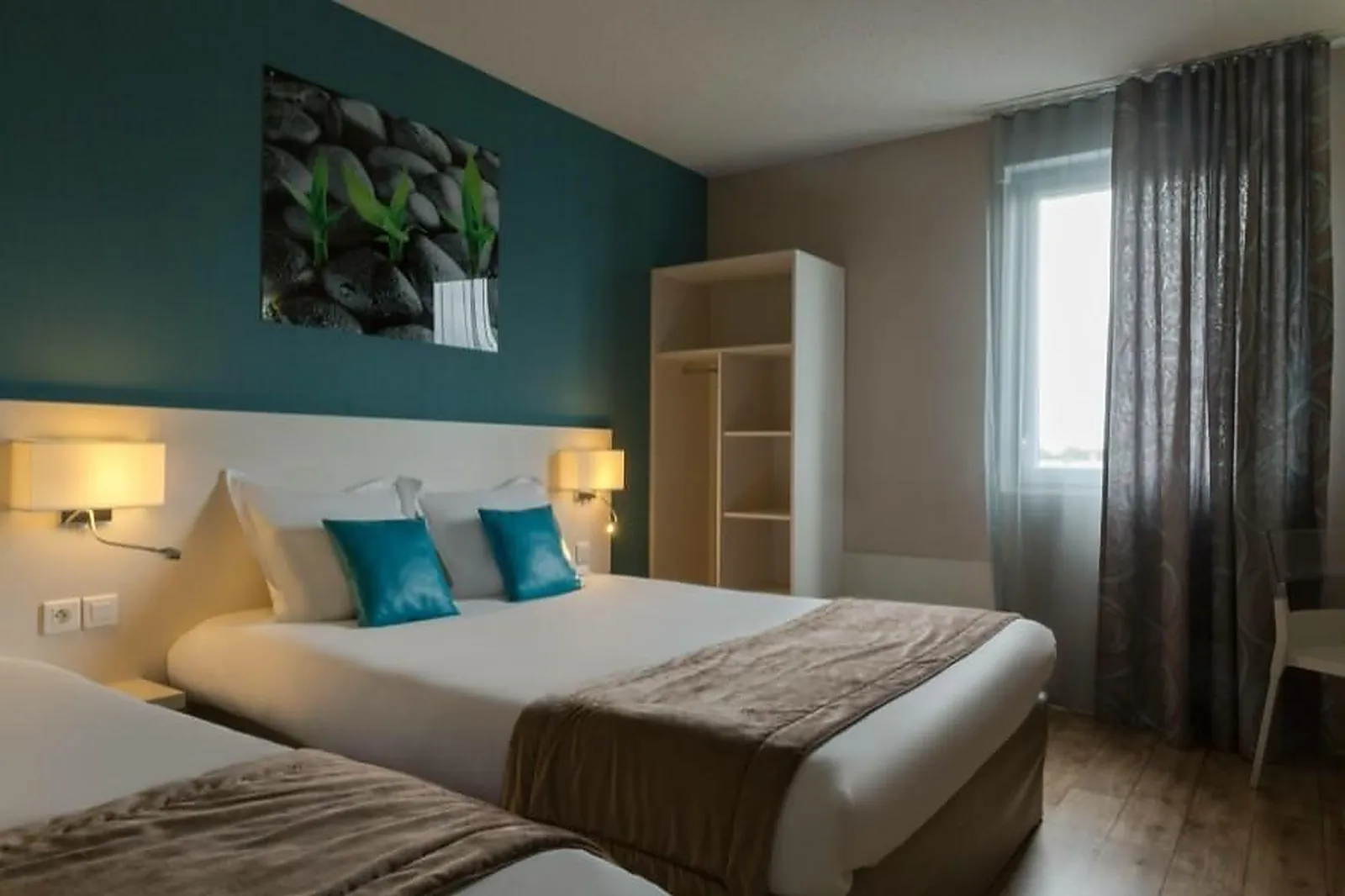 Lieux événementiels, THE ORIGINALS CITY HÔTEL DES LYS DREUX