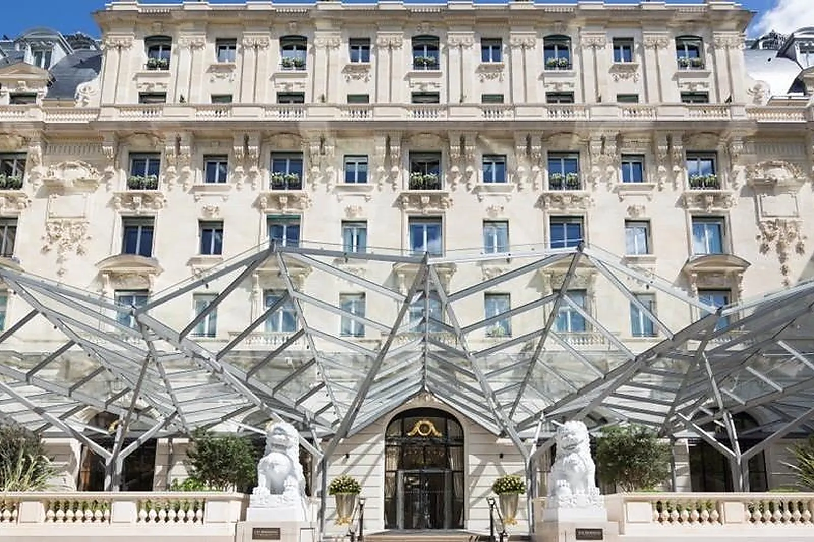 Lieux événementiels, THE PENINSULA PARIS