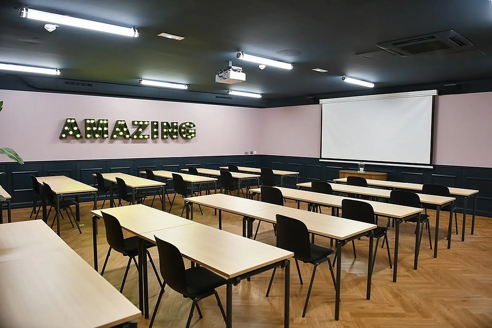 Lieux événementiels, THE REMIX HÔTEL