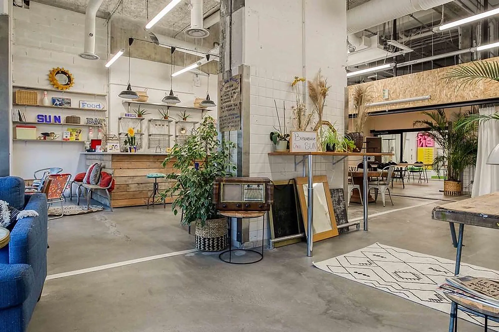 Lieux événementiels, THE SUN PROJECT