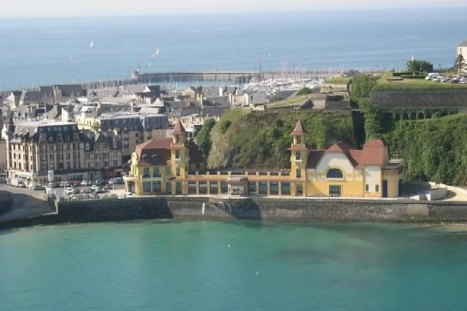 Lieux événementiels, THÉÂTRE ARCHIPEL