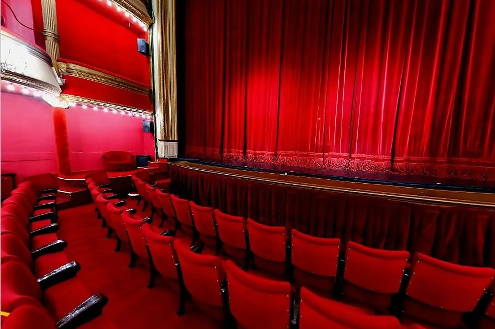 Lieux événementiels, THÉÂTRE BOUFFES PARISIENS