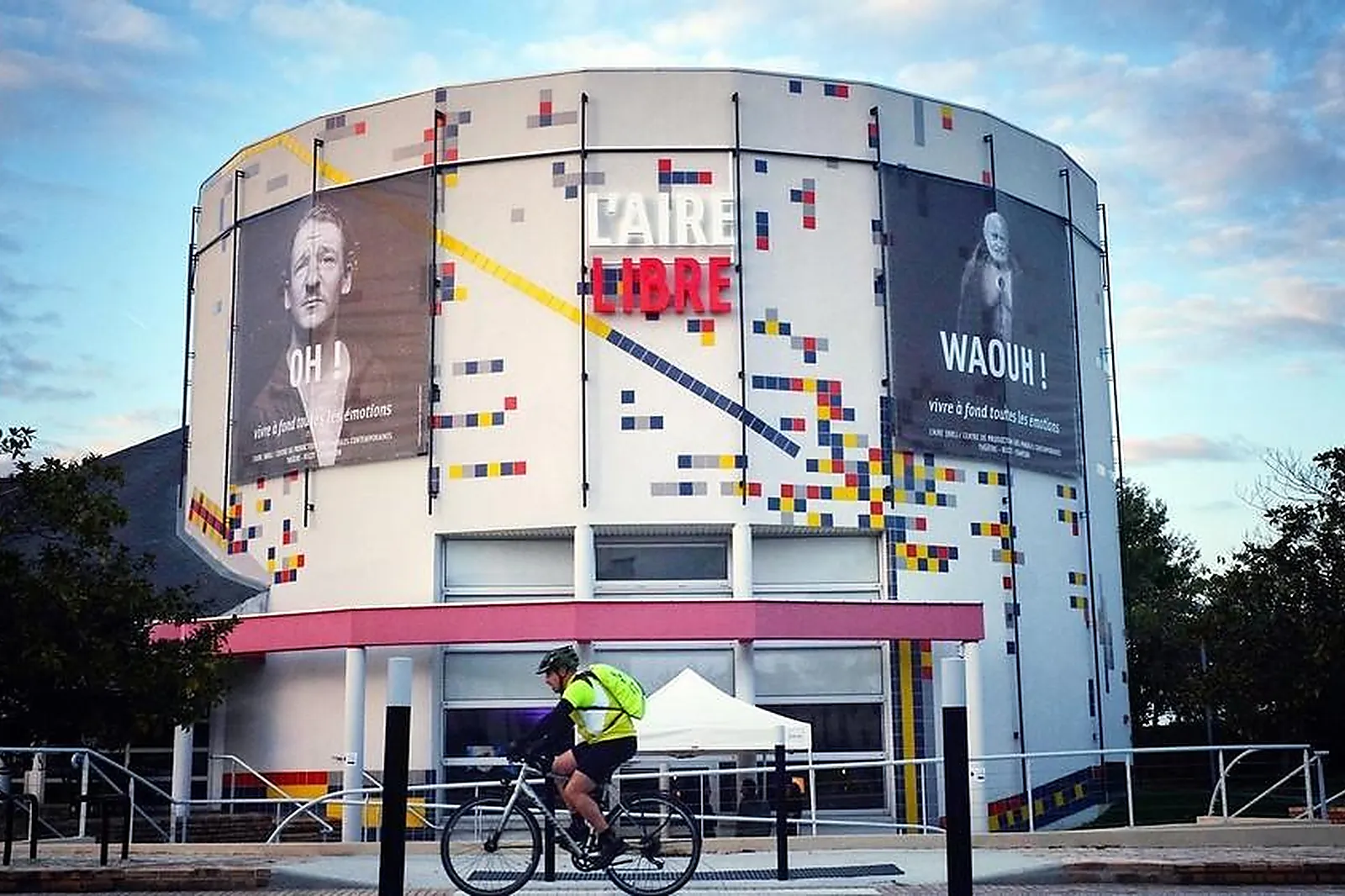 Lieux événementiels, THÉÂTRE L'AIRE LIBRE
