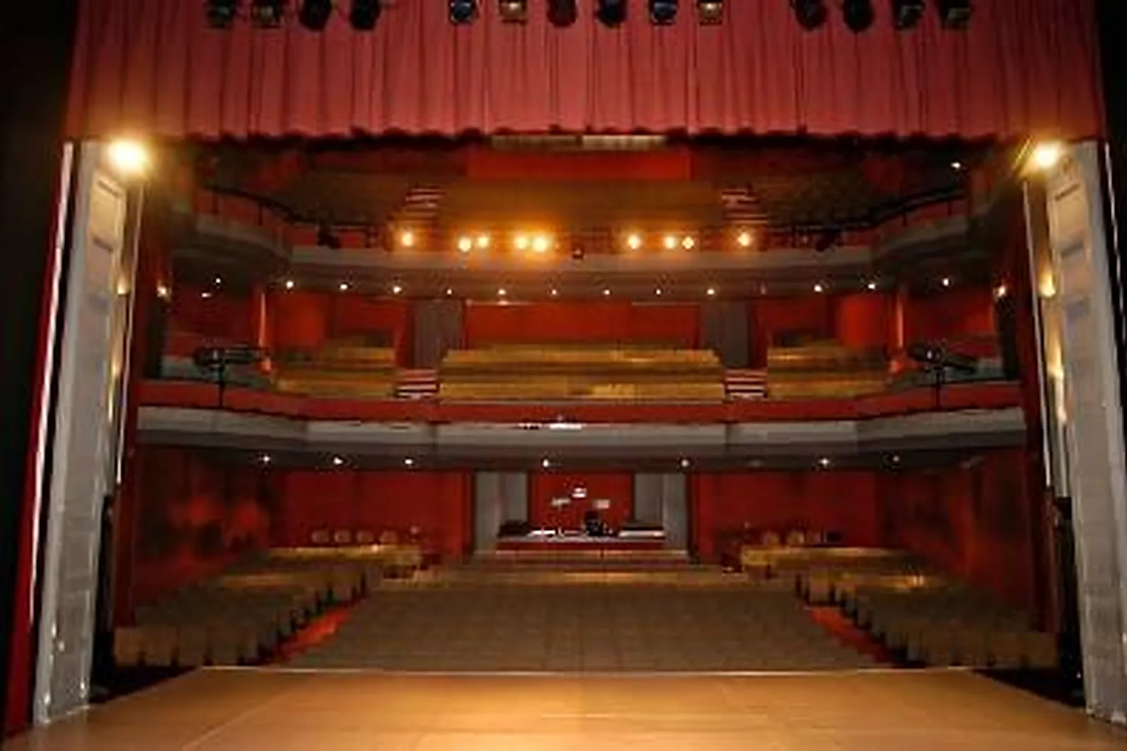 Lieux événementiels, THÉÂTRE MOULINS