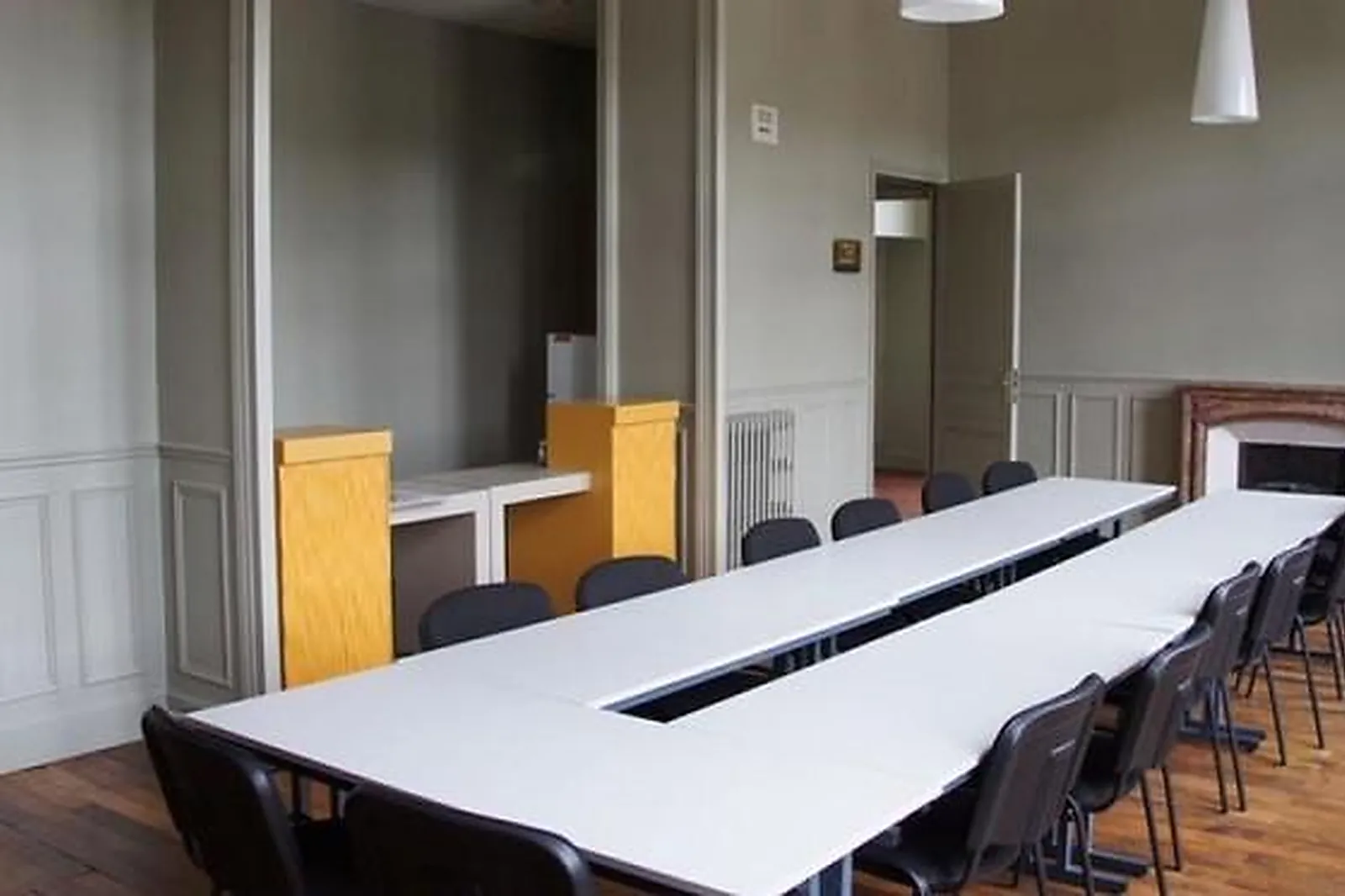 Lieux événementiels, THÉÂTRE DE CHATEL-GUYON