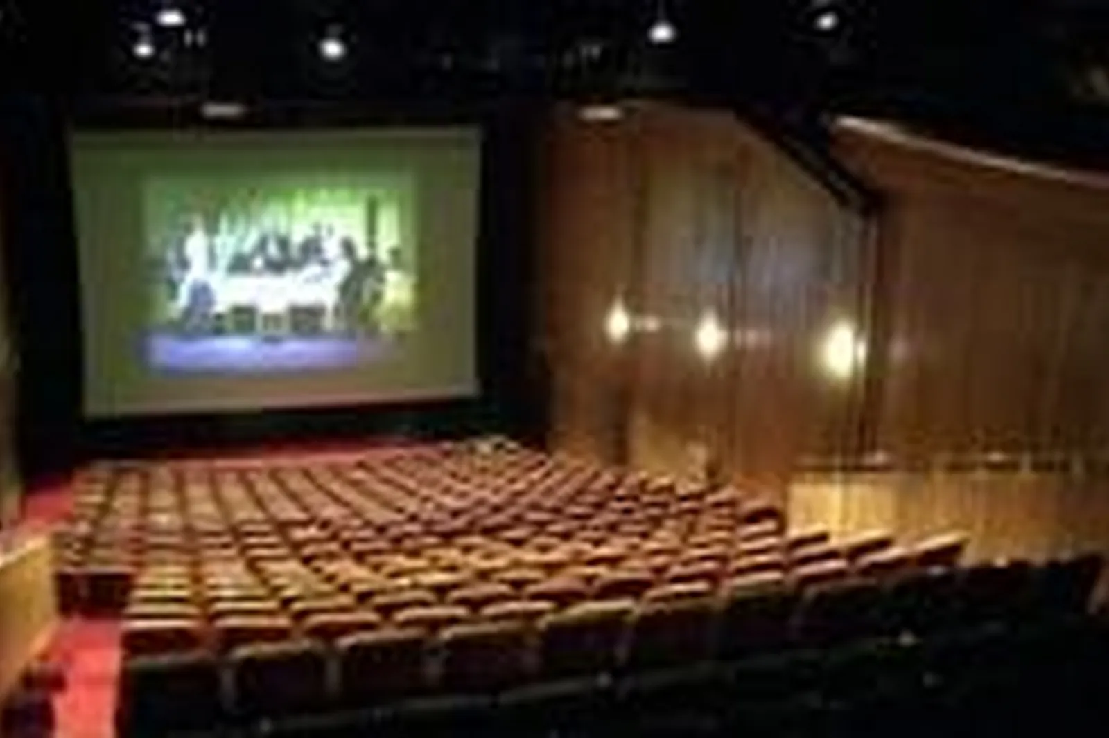 Lieux événementiels, THÉÂTRE DE LA COMMUNE