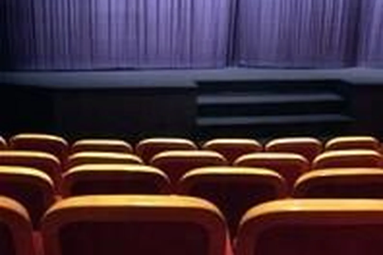 Lieux événementiels, THÉÂTRE DE LA COMMUNE