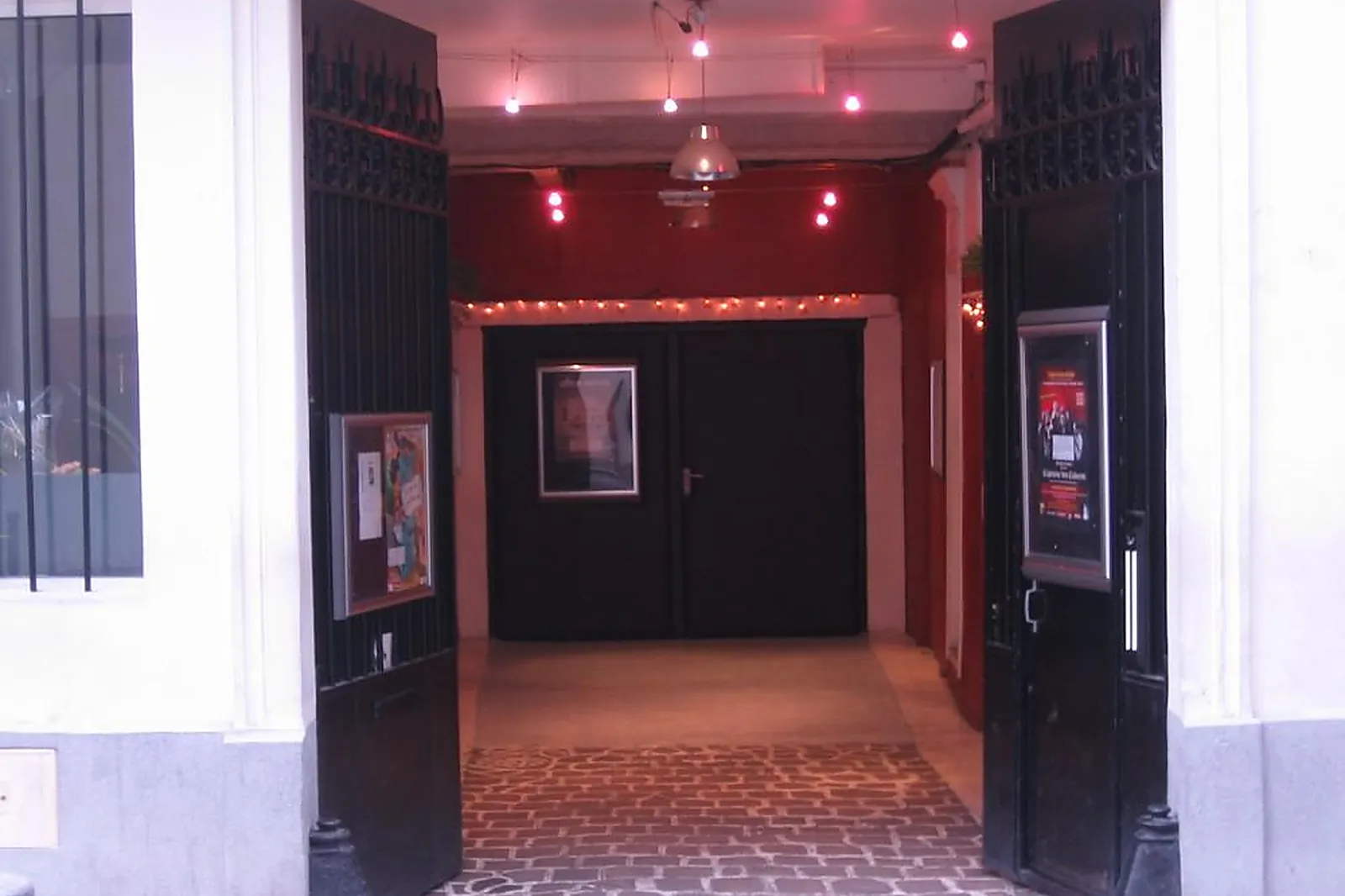 Lieux événementiels, THÉÂTRE DE LA REINE BLANCHE