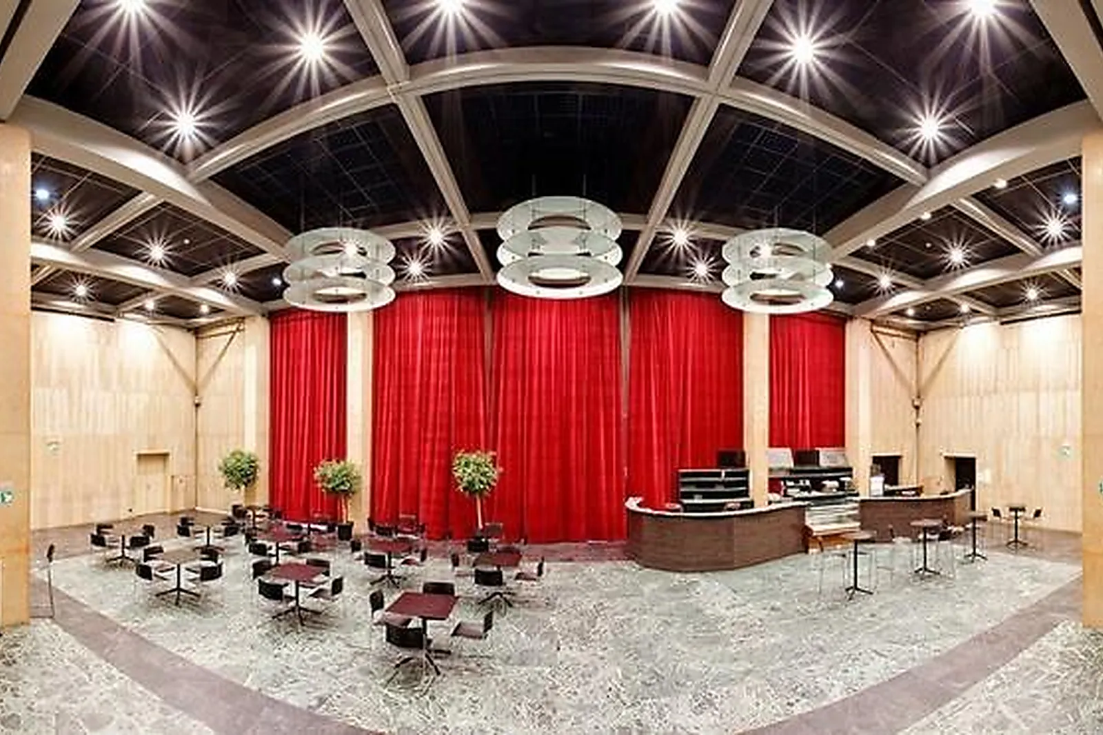 Lieux événementiels, THÉÂTRE DES ARTS